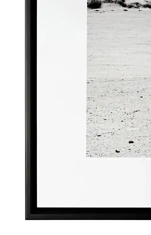 Schattenfugenrahmen schwarz