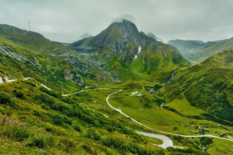 Nufenen Pass, Westrampe und Fülhorn, Schweiz